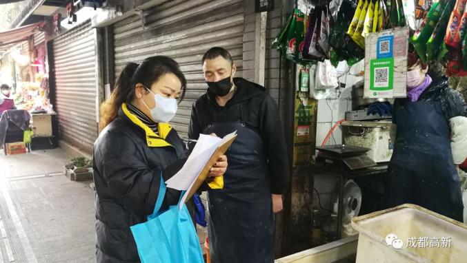澳门六号论坛最新动态，聚焦网络交流新趋势，新闻联播直播共筑信息桥梁