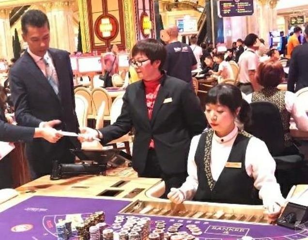澳门六张赌牌持有者，背后的故事与影响